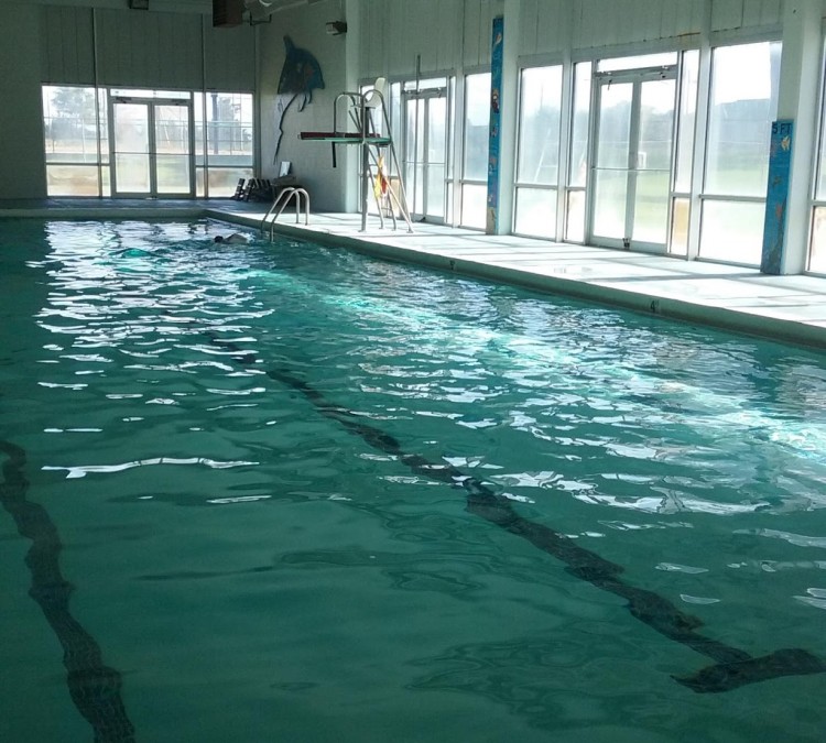 holyoke-swimming-pool-photo